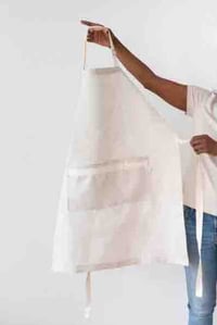 janaejavan-apron